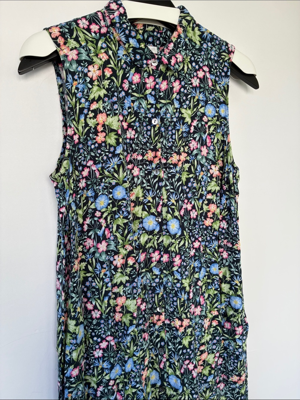 J. Jill Floral Meadow Sleeveless Button Down Shirt Dress Pockets Size Medium - Picture 6 of 17